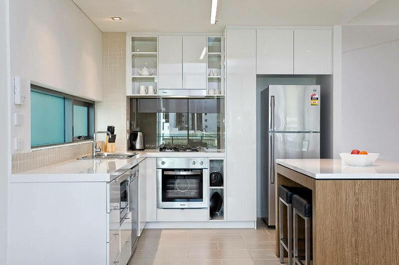 Quattro On Astor Apartments Brisbane By Restt Exterior photo